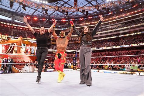 WWE WrestleMania 2023 Results: Rey Mysterio and the Biggest .